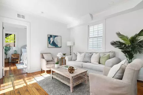 10 Humphrey Ct, Charleston, SC 29403