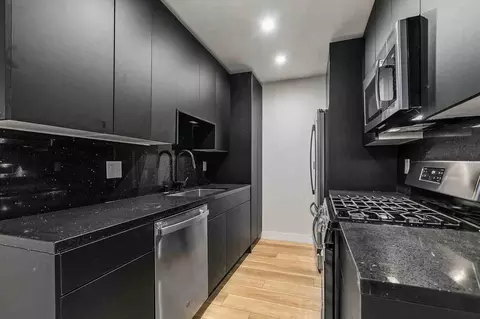 1917 Montrose St #15, Los Angeles, CA 90026