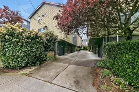 4781 35th Ave S #C, Seattle, WA 98118
