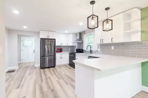 1408 Gus Thornhill Jr Dr, East Point, GA 30344