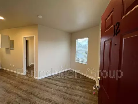 842 Davis Pl S #12, Seattle, WA 98144