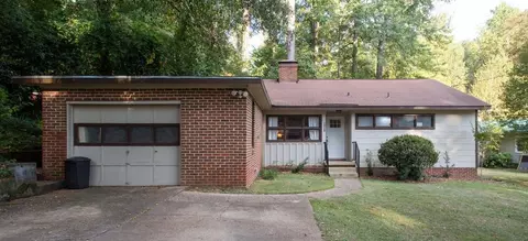1525 Fairmont Dr, Tuscaloosa, AL 35404