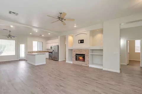 23602 N 21st St, Phoenix, AZ 85024