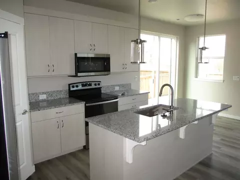513 Hillsview Dr, Berthoud, CO 80513 photo 5
