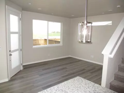 513 Hillsview Dr, Berthoud, CO 80513 photo 7