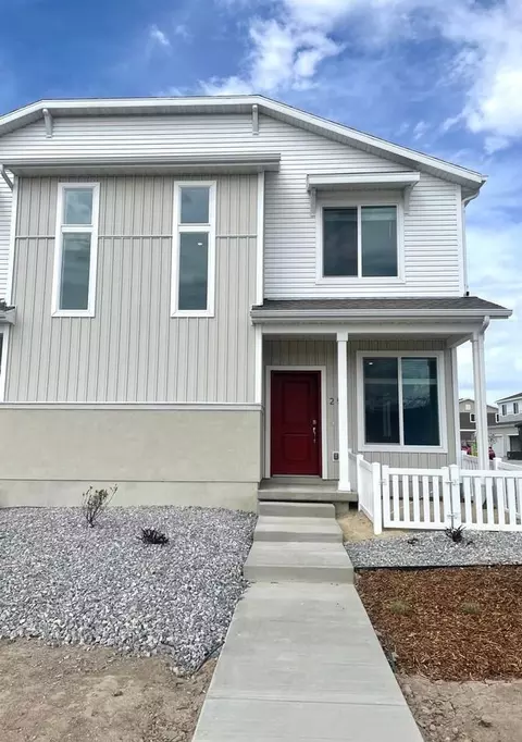 251 N Riverside Dr, Saratoga Springs, UT 84045