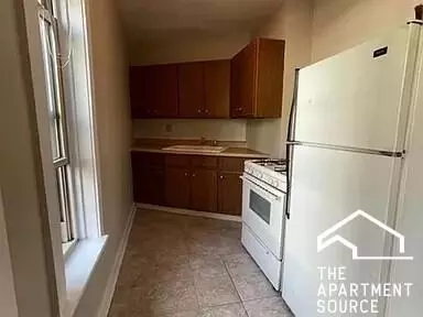 18 E Northwest Hwy #5, Arlington Heights, IL 60004