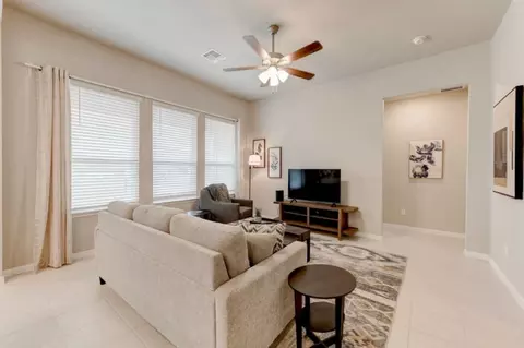 oxford ln, Troy, TX 76579