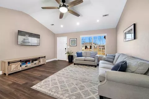 sw wentworth ave, Bentonville, AR 72713
