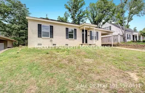 91 White Oak Ln, Little Rock, AR 72227