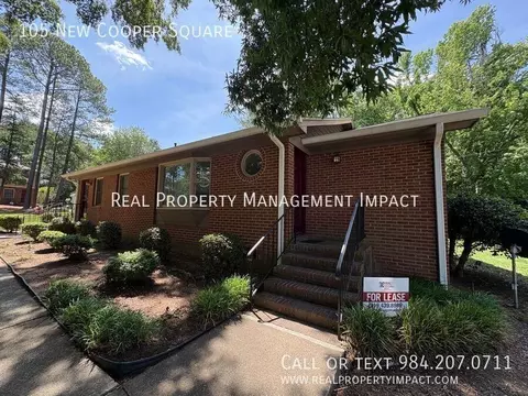 105 New Cooper Sq, Chapel Hill, NC 27517