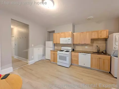 254 Windsor St #1R, Cambridge, MA 02139