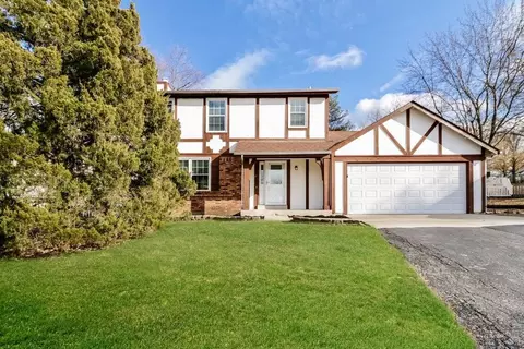 17 Hollow Tree Ct, St. Peters, MO 63376