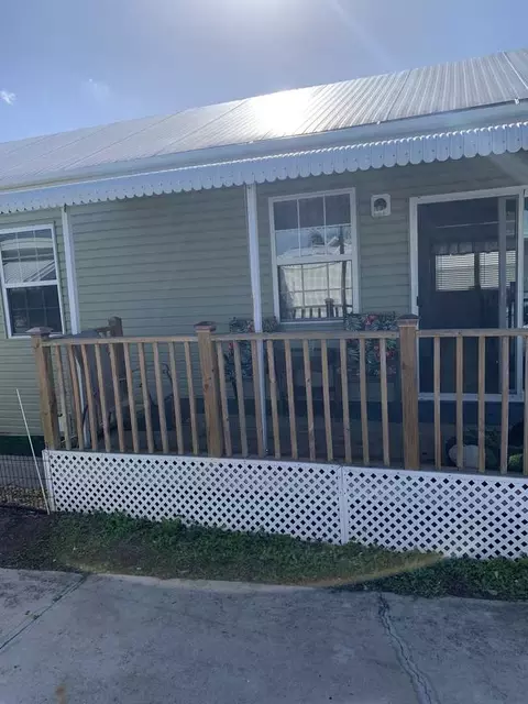 11089 Sunglow Ln #Y19, Fort Myers, FL 33908