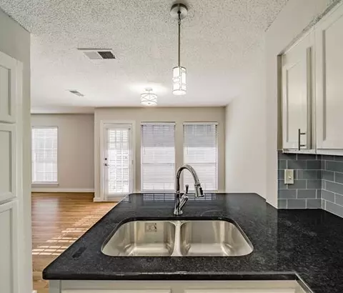 4067 Beltway Dr #2118, Addison, TX 75001