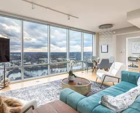 300 Bowie St #1013, Austin, TX 78703