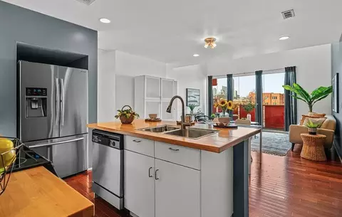 1200 E 11th St #1024, Austin, TX 78702