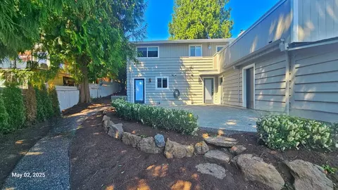 7354 34th Ave NE #B, Seattle, WA 98115