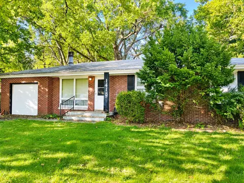 1415 S Western Ave, Champaign, IL 61821
