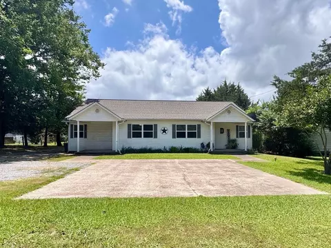 642 Scoggins Rd, Bradford, AR 72020