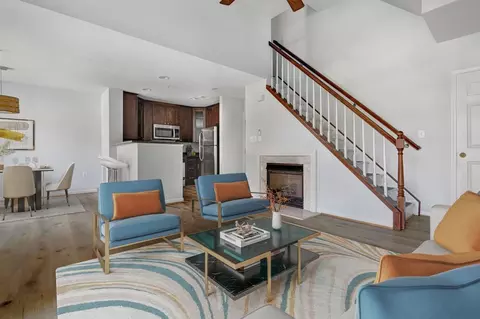 11860 Breton Ct, Reston, VA 20191