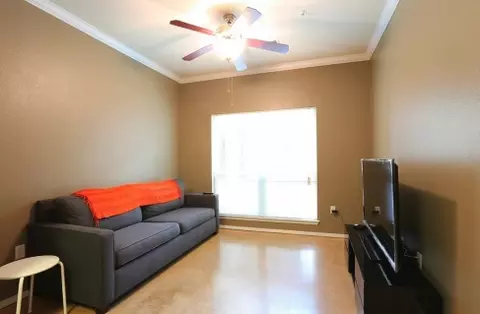 910 W 25th St #11.25, Austin, TX 78705