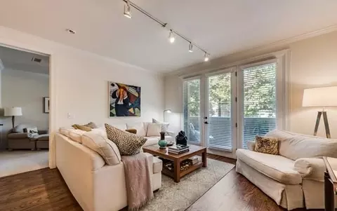 8616 Turtle Creek Blvd #103, Dallas, TX 75225