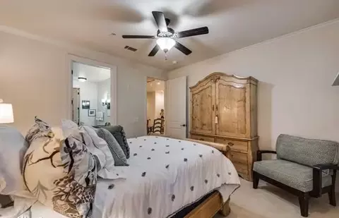 8616 Turtle Creek Blvd #188, Dallas, TX 75225