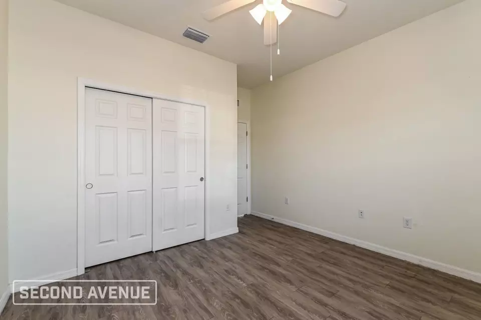  2923 NE 2nd Pl, Cape Coral, FL 33909 photo 12