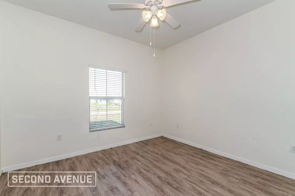  2923 NE 2nd Pl, Cape Coral, FL 33909 photo 14