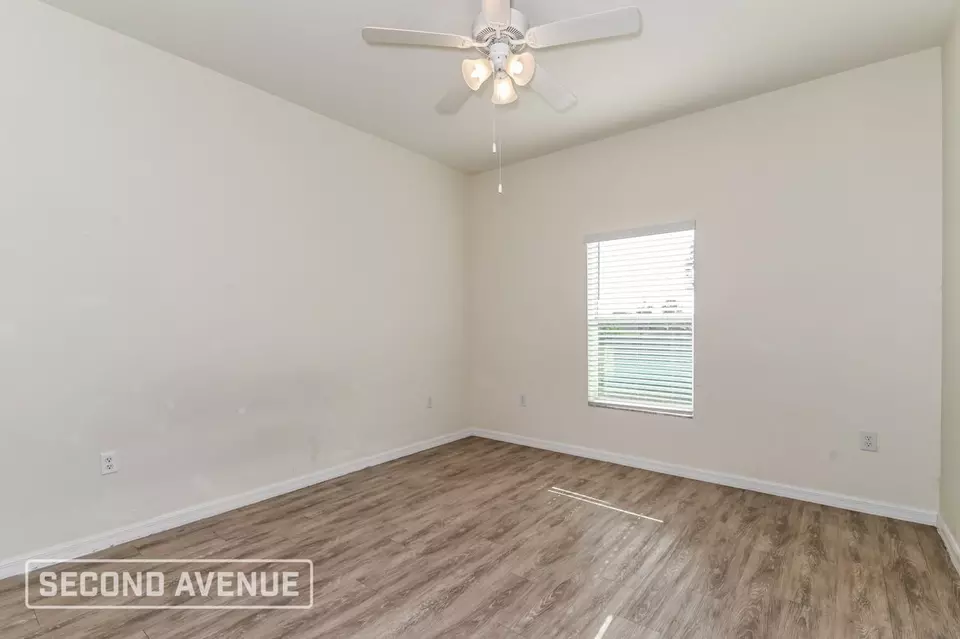  2923 NE 2nd Pl, Cape Coral, FL 33909 photo 11