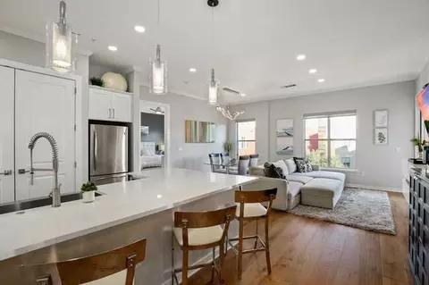 2950 Mckinney Ave #2581, Dallas, TX 75204