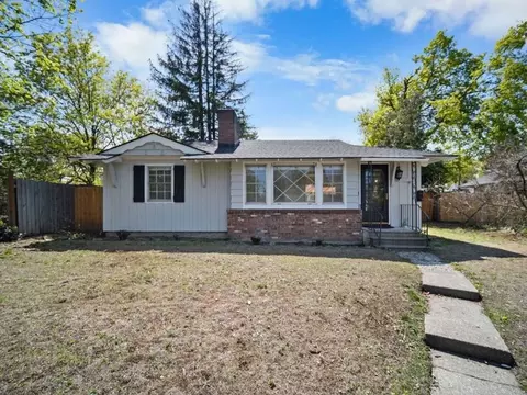 203 W Cleveland Ave, Spokane, WA 99205