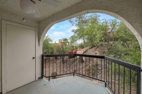 16739 El Lago Blvd #205, Fountain Hills, AZ 85268