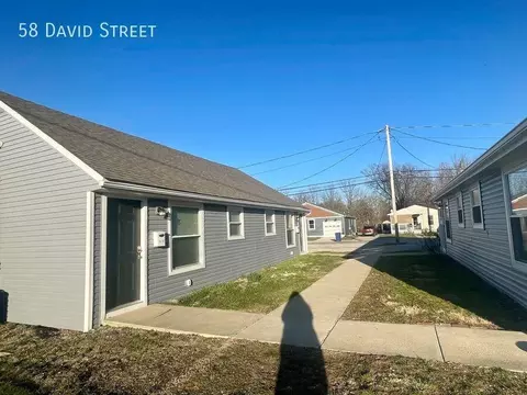 58 David St, Delaware, OH 43015