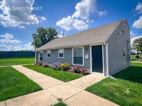 58 David St, Delaware, OH 43015