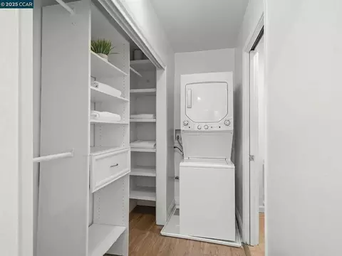 200 El Dorado Ave #17, Danville, CA 94526