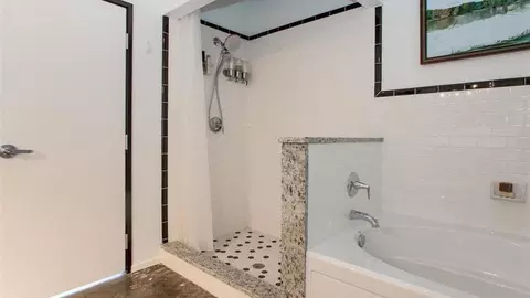 120 Saint Louis Ave #182, Fort Worth, TX 76104
