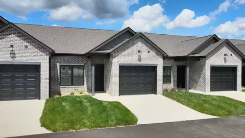 Suncrest Dr, Johnson City, TN 37615