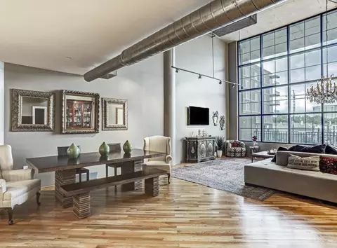 1025 S Shepherd Dr #124.68, Houston, TX 77019