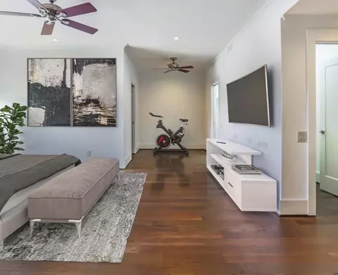 2929 Buffalo Speedway #2582, Houston, TX 77098