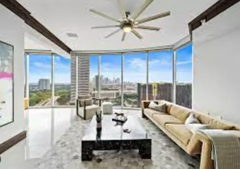 3333 Allen Pkwy #2571, Houston, TX 77019