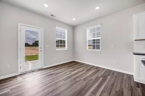 519 Marcus Way, Gilbert, SC 29054 photo 8