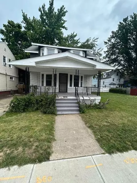10705 Greenlawn Ave, Cleveland, OH 44108