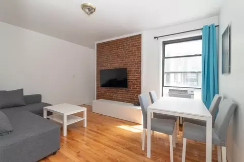 e 96th st, New York, NY 10128