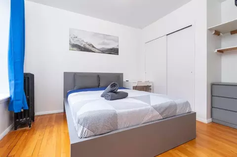 e 93rd st, New York, NY 10128