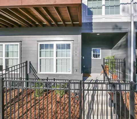 169 E 20th St #NA, Chattanooga, TN 37408