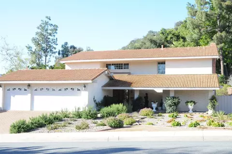 1902 Stonesgate St, Westlake Village, CA 91361