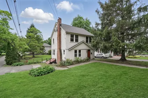 46 Wooster St, Bethel, CT 06801