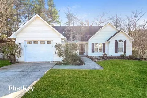 3904 Melco Ct, High Point, NC 27265